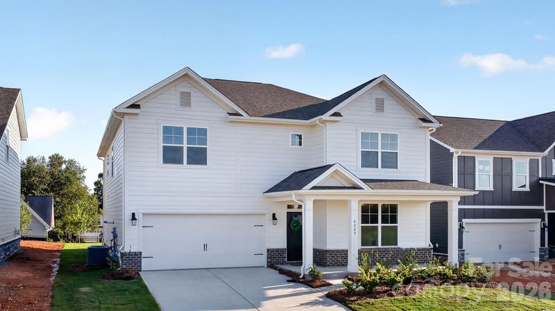 4249 Round Table Dr, Gastonia, NC 28056