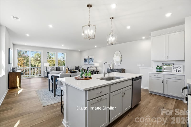 723 Flatiron Dr #165, Rock Hill, SC 29730