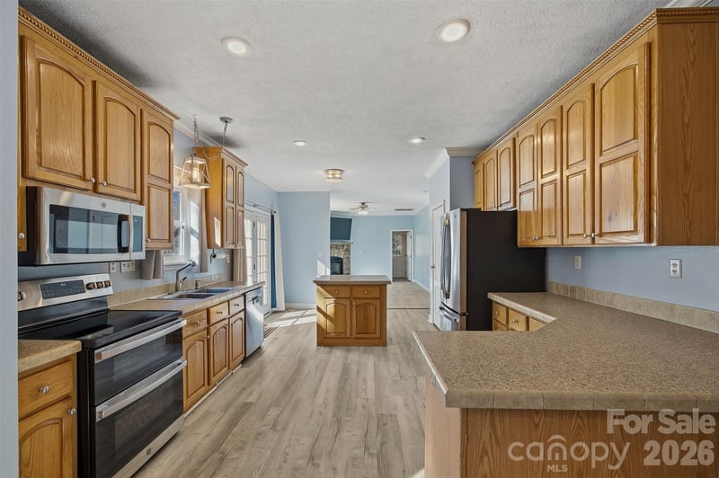 3053 Dalton Dr #31/38/39, Morganton, NC 28655