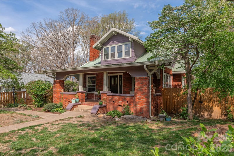 12 Oteen Church Rd, Asheville, NC 28805