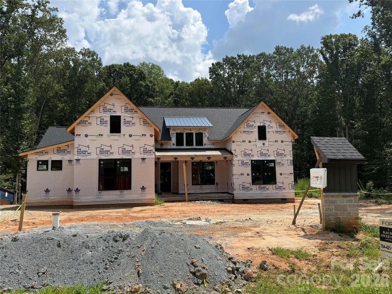 219 Barra Dr, Waxhaw, NC 28173