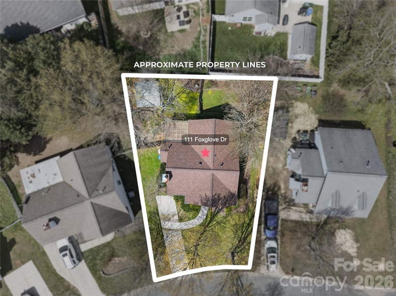 111 Foxglove Dr, Mooresville, NC 28115