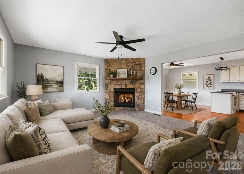 95 Friendship Rd, Burnsville, NC 28714