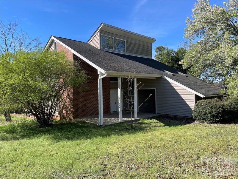 6174 Center Grove Rd, Kershaw, SC 29067