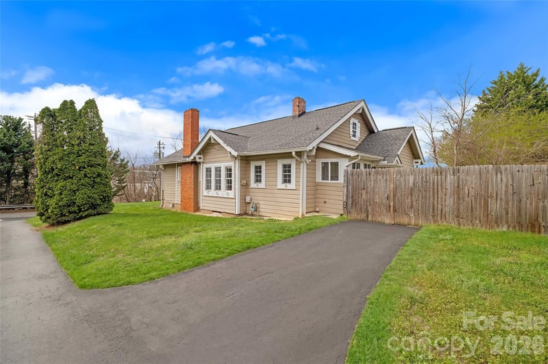 221 Summit St, Asheville, NC 28803