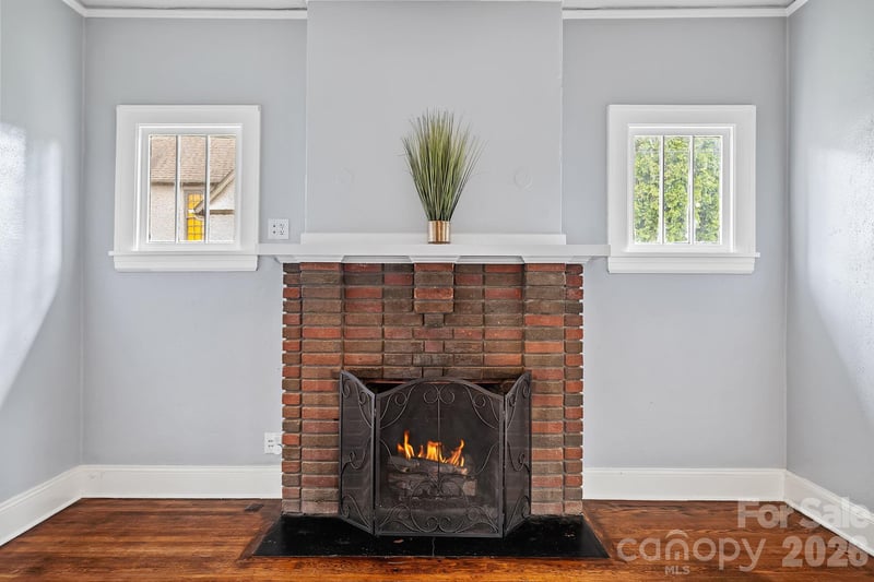 221 Summit St, Asheville, NC 28803