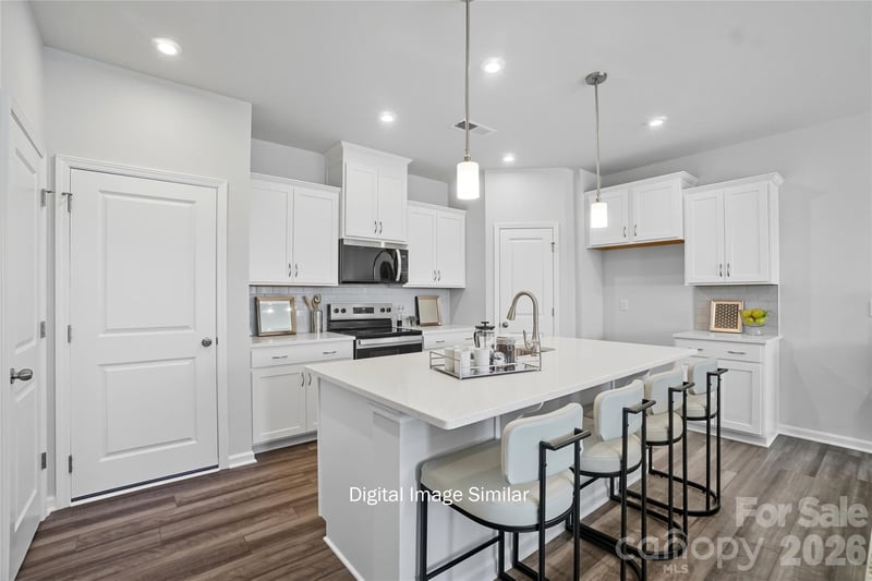 725 Flatiron Dr, Rock Hill, SC 29730