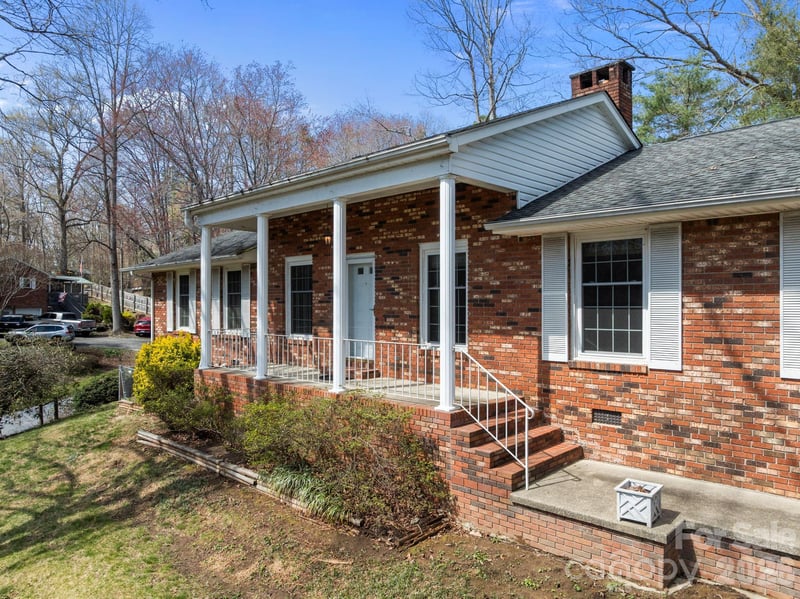 3124 Primrose Dr #10, Hendersonville, NC 28792