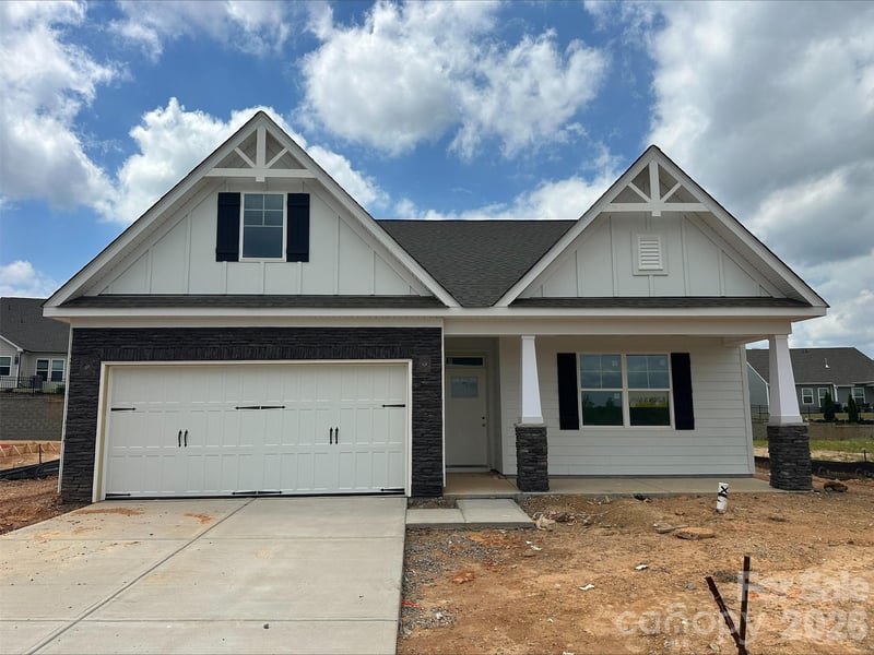 1782 Wardwell Dr, Sherrills Ford, NC 28673