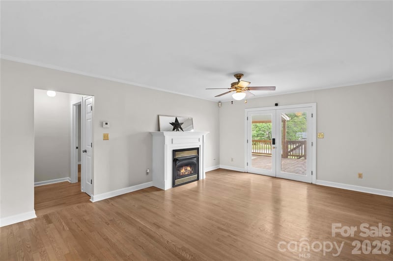 413 Windsor Ln, Statesville, NC 28677