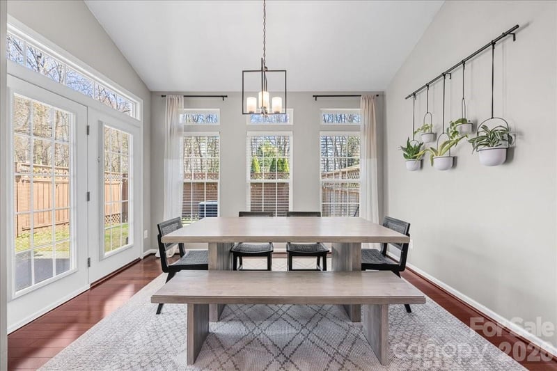 2301 Whitford Ln, Charlotte, NC 28210