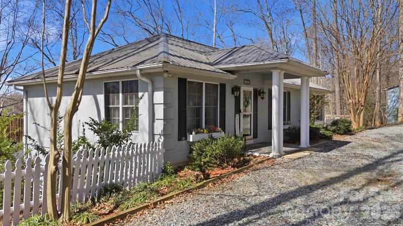 3920 Old Mountain Rd, Lexington, NC 27292