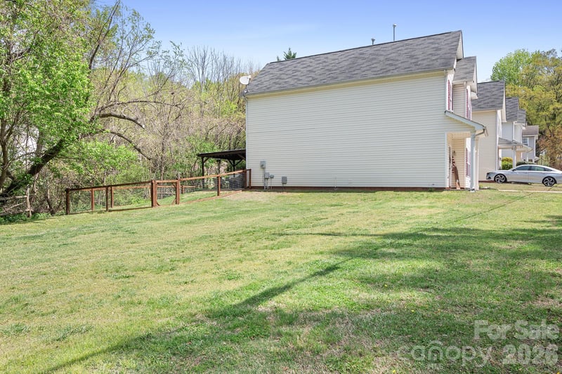 520 Iredell Ave, Mooresville, NC 28115