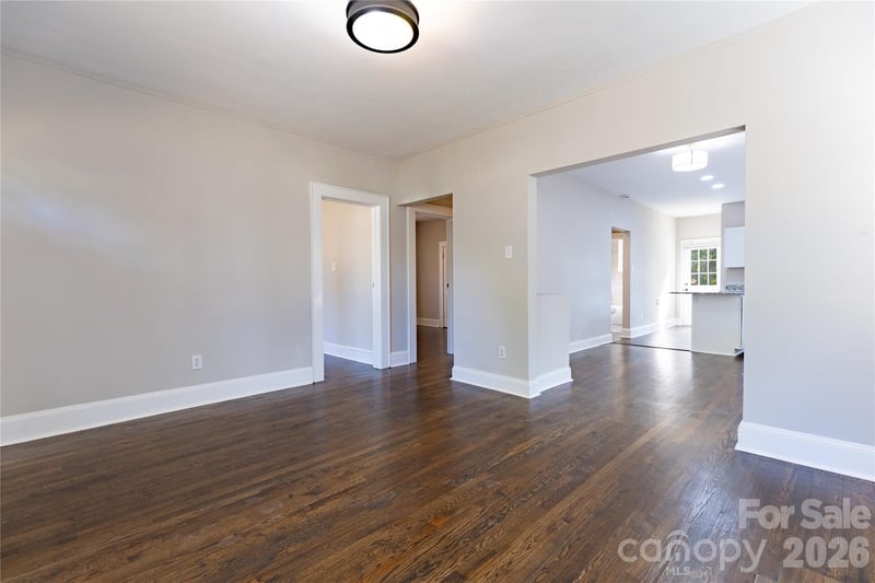 2325 Glenn Ave, Winston Salem, NC 27105