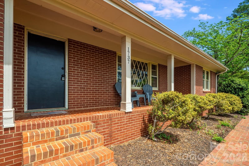 1737 Whitesides Rd, Forest City, NC 28043
