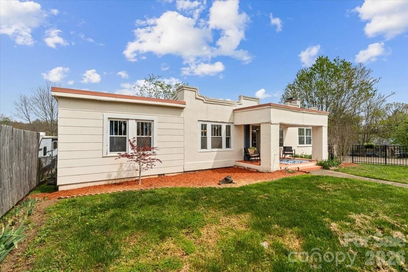 63 Washington Ave, Asheville, NC 28804