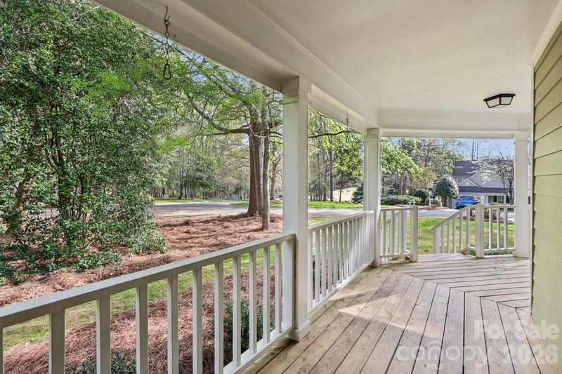 206 Millingport Ln, New London, NC 28127