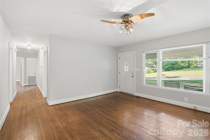 25 Ridenhour Ct, Concord, NC 28205