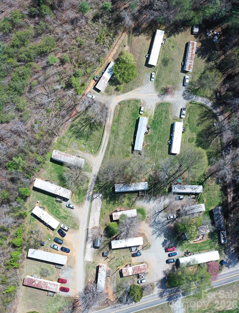 5873 Jenkins Rd, Morganton, NC 28655