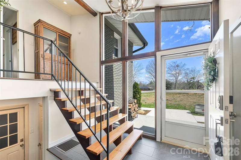 46 Mountain View Dr, Arden, NC 28704