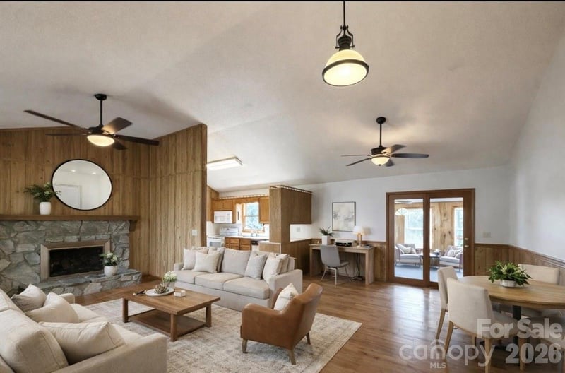 1709 Acorn Ave, Hudson, NC 28638