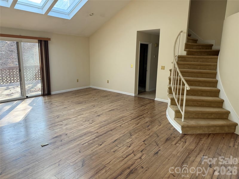 1720 12th St, Hickory, NC 28601