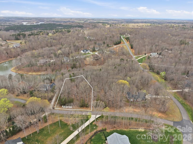 130 Harborgate Dr, Statesville, NC 28625