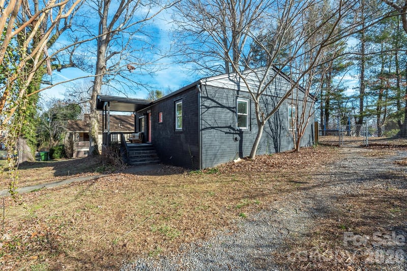 17 Spring Ave, Asheville, NC 28803