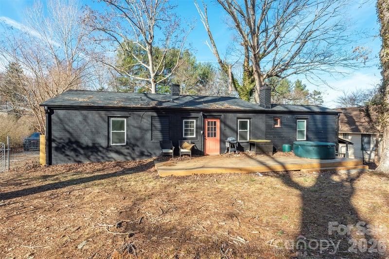 17 Springdale Ave, Asheville, NC 28803