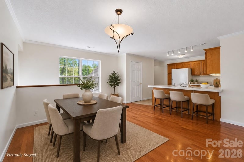 206 Waters Edge Dr, Weaverville, NC 28787