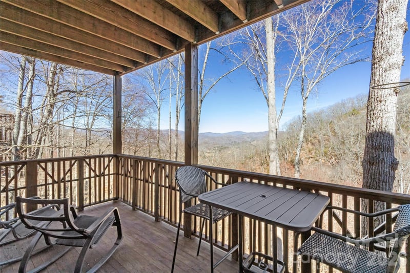 61 Creekside Way #G201, Burnsville, NC 28714