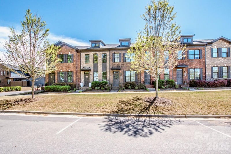 308 Linestowe Dr, Belmont, NC 28012