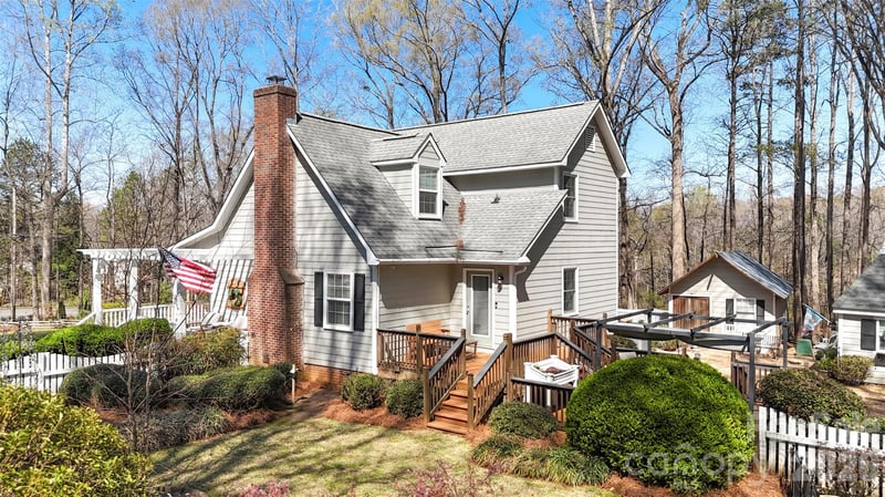 8003 Pine Oak Rd, Waxhaw, NC 28173