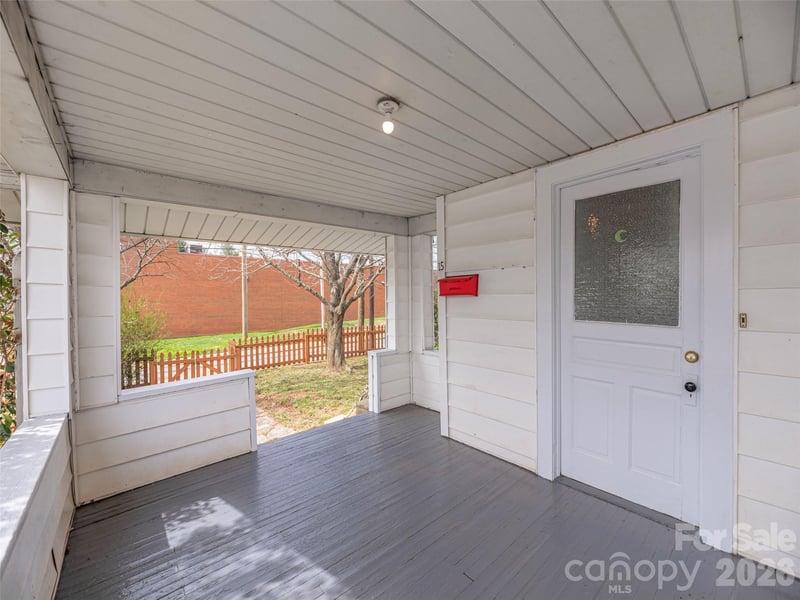 15 Louisiana Ave, Asheville, NC 28806