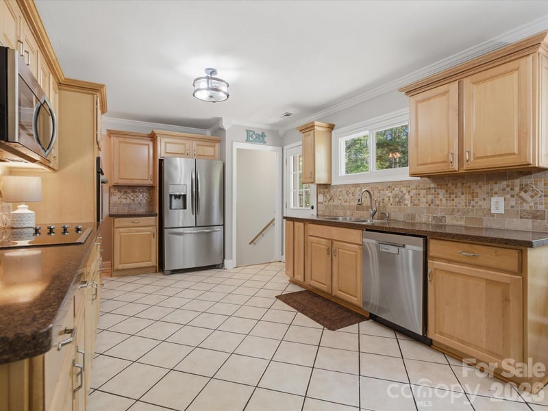 7836 Van Wyck Rd, Lancaster, SC 29720