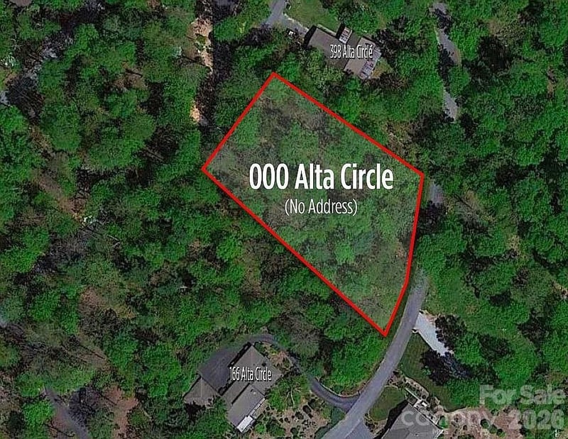 000 Alta Cir, Hendersonville, NC 28739