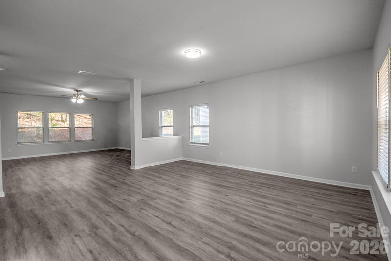 3308 Lemongrass Ln, Charlotte, NC 28214