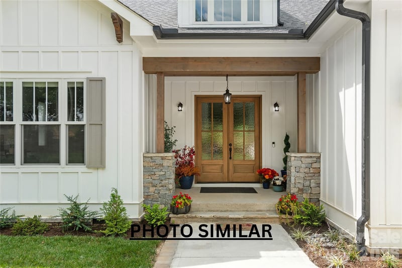 227 Northview Dr, Hendersonville, NC 28791