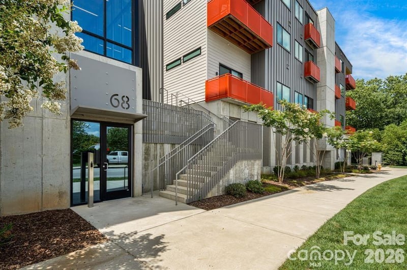 68 Craven St #407, Asheville, NC 28806