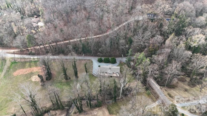 Warrior Dr, Tryon, NC 28782
