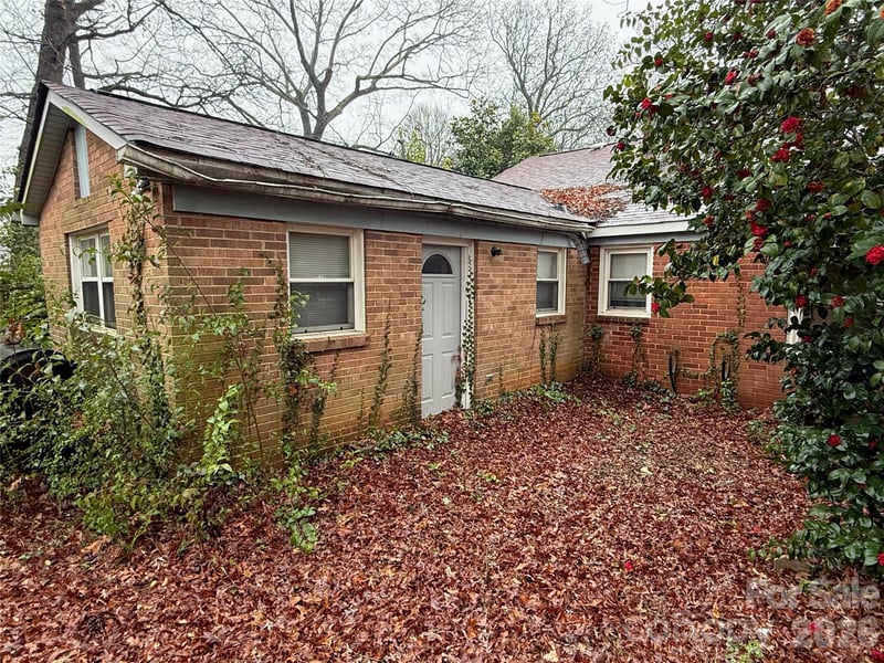 3905 Mcmillan St, Charlotte, NC 28205