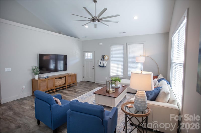 37 Edgewood Rd, Asheville, NC 28803