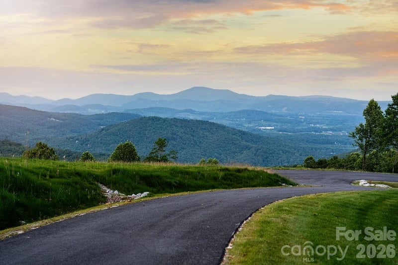 TBD Summit Trail Dr #26, Hendersonville, NC 28792