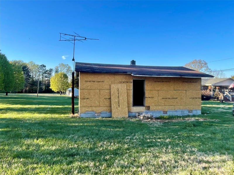 119 Z A Hunter Rd, Bessemer City, NC 28016