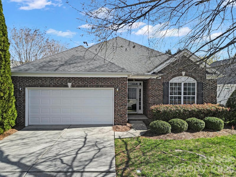 901 Platinum Dr, Fort Mill, SC 29708
