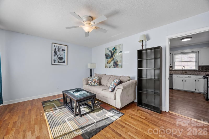 1009 Union Ter, Gastonia, NC 28056