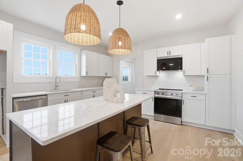 1212 Coddle Creek Hw, Mooresville, NC 28115