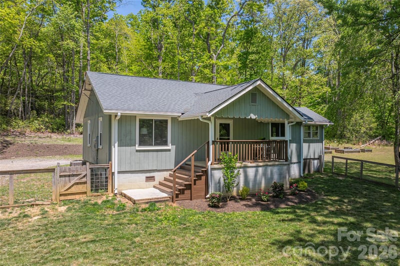 35 Grey Rock Valley, Black Mountain, NC 28711