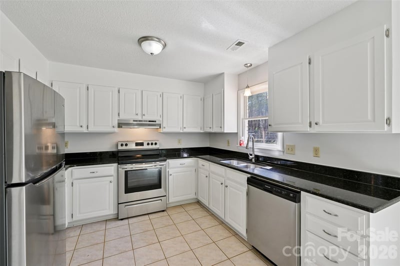 115 Withrow Dr, Shelby, NC 28150