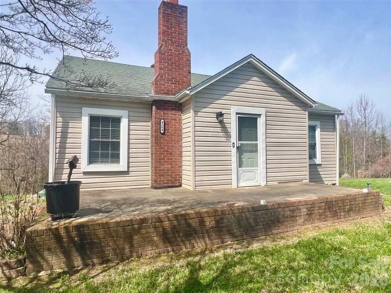 4264 Nc 10 Hw, Hickory, NC 28602